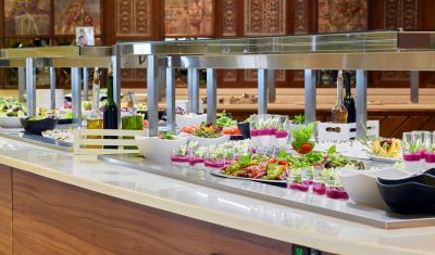 Imagine pentru Mitsis Royal Mare Thalasso & Spa Resort 5* valabile pentru Paste  2025