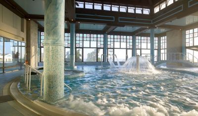 Imagine pentru Mitsis Royal Mare Thalasso & Spa Resort 5* valabile pentru Paste  2025