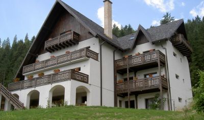 Imagine pentru Pensiunea Bucovina Lodge 4* valabile pentru Paste  2025