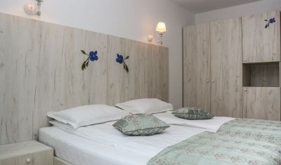 Imagine pentru Pensiunea Hilltop 3* valabile pentru Paste  2025