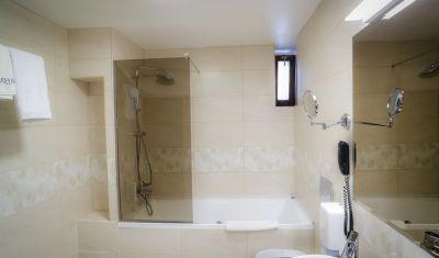 Imagine pentru Royal Boutique Hotel 3* valabile pentru Paste  2025