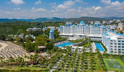 Imagine pentru Rubi Platinum Spa Resort & Suites 5* valabile pentru Paste  2025