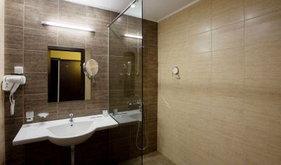 Imagine pentru Aparthotel Casa Karina Bansko 4* valabile pentru Paste  2026