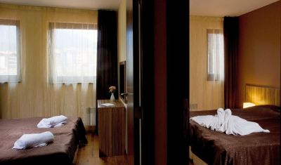 Imagine pentru Aparthotel Casa Karina Bansko 4* valabile pentru Paste  2026