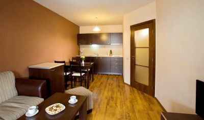 Imagine pentru Aparthotel Casa Karina Bansko 4* valabile pentru Paste  2026