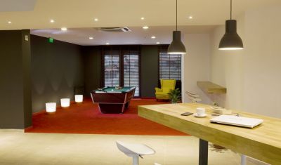 Imagine pentru Aparthotel Casa Karina Bansko 4* valabile pentru Paste  2026