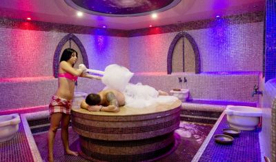 Imagine pentru Aparthotel Casa Karina Bansko 4* valabile pentru Paste  2026