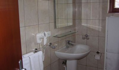 Imagine pentru Azuga Ski & Bike Resort 3* valabile pentru Paste  2026