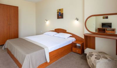 Imagine pentru BSA Hotel Gradina 4*  valabile pentru Paste  2026