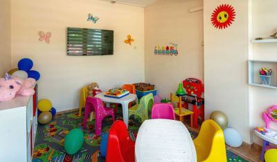 Imagine pentru BSA Hotel Gradina 4*  valabile pentru Paste  2026