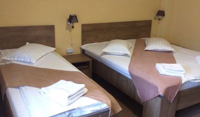 Imagine pentru Cabana Fulg de Nea 3* valabile pentru Paste  2026