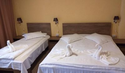 Imagine pentru Cabana Fulg de Nea 3* valabile pentru Paste  2026