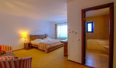 Imagine pentru Cheile Gradistei Resort Fundata 3* valabile pentru Paste  2026