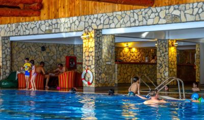 Imagine pentru Cheile Gradistei Resort Fundata 3* valabile pentru Paste  2026