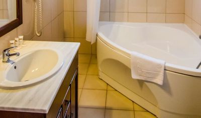 Imagine pentru Cheile Gradistei Resort Moeciu 3* valabile pentru Paste  2026