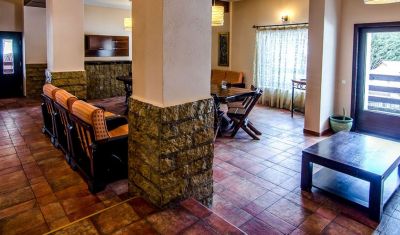 Imagine pentru Cheile Gradistei Resort Moeciu 3* valabile pentru Paste  2026