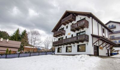 Imagine pentru Cheile Gradistei Resort Moeciu 3* valabile pentru Paste  2026