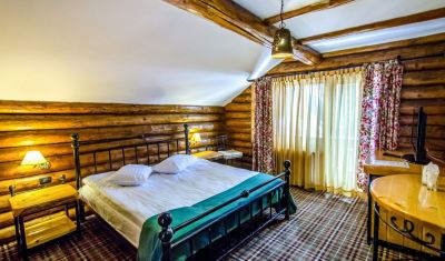 Imagine pentru Cheile Gradistei Resort Moeciu 3* valabile pentru Paste  2026