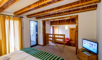 Imagine pentru Cheile Gradistei Resort Moeciu 3* valabile pentru Paste  2026