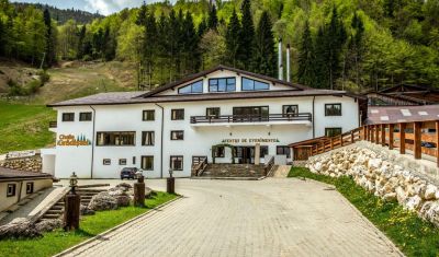 Imagine pentru Cheile Gradistei Resort Moeciu 3* valabile pentru Paste  2026
