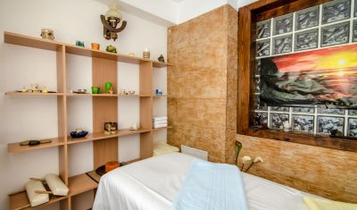 Imagine pentru Cheile Gradistei Resort Moeciu 3* valabile pentru Paste  2026