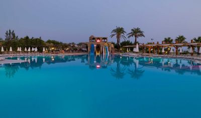 Imagine pentru Club Hotel Felicia Village 5*  valabile pentru Paste  2026