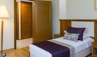 Imagine pentru Club Hotel Felicia Village 5*  valabile pentru Paste  2026