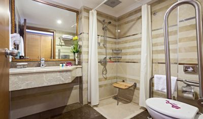 Imagine pentru Club Hotel Felicia Village 5*  valabile pentru Paste  2026