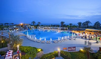 Imagine pentru Club Hotel Felicia Village 5*  valabile pentru Paste  2026