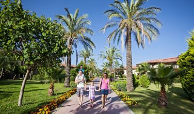 Imagine pentru Club Hotel Felicia Village 5*  valabile pentru Paste  2026