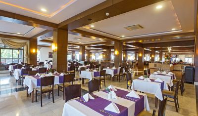 Imagine pentru Club Hotel Felicia Village 5*  valabile pentru Paste  2026