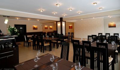 Imagine pentru Complex Turistic 3 Stejari 4* valabile pentru Paste  2026