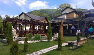 Imagine pentru Complex Turistic 3 Stejari 4* valabile pentru Paste  2026