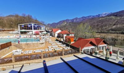 Imagine pentru Complex Turistic Casa Romaneasca 4* valabile pentru Paste  2026