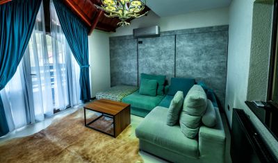 Imagine pentru Complex Turistic Casa Romaneasca 4* valabile pentru Paste  2026