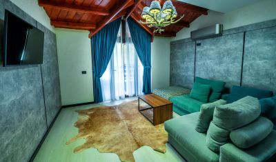 Imagine pentru Complex Turistic Casa Romaneasca 4* valabile pentru Paste  2026