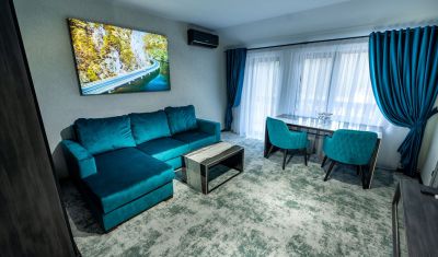 Imagine pentru Complex Turistic Casa Romaneasca 4* valabile pentru Paste  2026