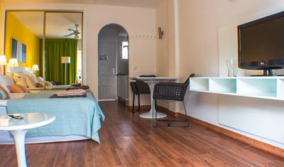 Imagine pentru Coral California 4* (Adults Only) valabile pentru Paste  2026