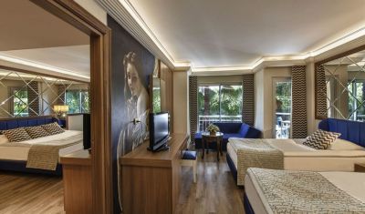 Imagine pentru Delphin Botanik Hotel & Resort 5* valabile pentru Paste  2026