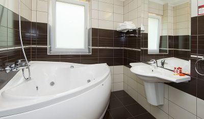 Imagine pentru Hotel Ambient 4* valabile pentru Paste  2026