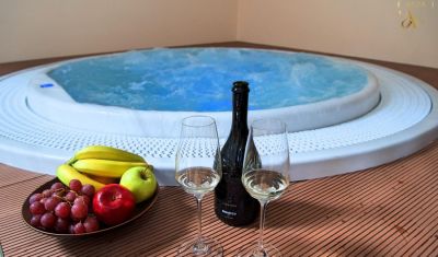 Imagine pentru Hotel Anda 4* valabile pentru Paste  2026