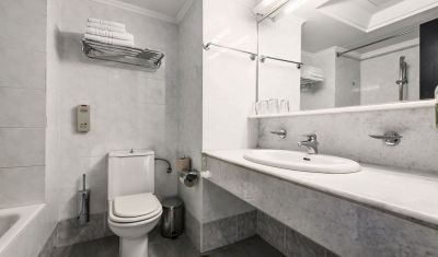 Imagine pentru Hotel Apollo Beach Resort 4* valabile pentru Paste  2026