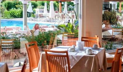 Imagine pentru Hotel Apollo Beach Resort 4* valabile pentru Paste  2026