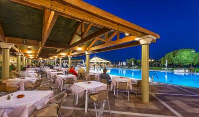Imagine pentru Hotel Apollo Beach Resort 4* valabile pentru Paste  2026