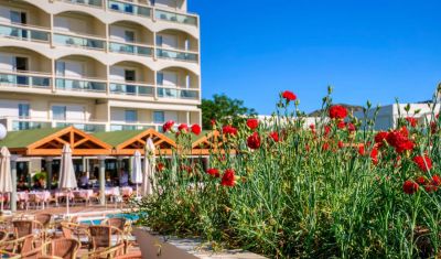 Imagine pentru Hotel Apollo Beach Resort 4* valabile pentru Paste  2026