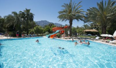 Imagine pentru Hotel Asdem Park 4*  valabile pentru Paste  2026