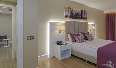 Imagine pentru Hotel Asia Beach Resort 5*  valabile pentru Paste  2026