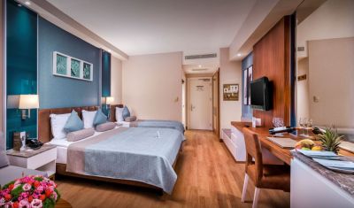 Imagine pentru Hotel Baia Lara 5*  valabile pentru Paste  2026