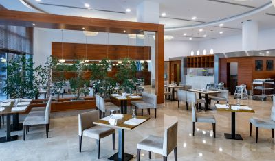 Imagine pentru Hotel Baia Lara 5*  valabile pentru Paste  2026