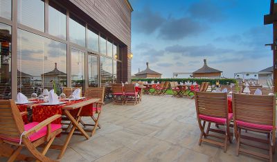 Imagine pentru Hotel Baia Lara 5*  valabile pentru Paste  2026